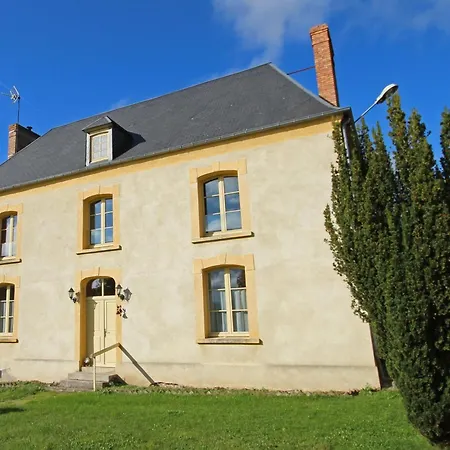 Ancien Presbytère Restauré Avec Jardin Et Wifi à La Gonfrière - Fr-1-497-78 La Gonfriere