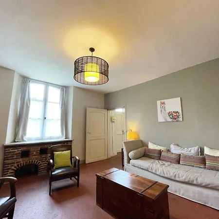 Ancien Presbytère Restauré Avec Jardin Et Wifi à La Gonfrière - Fr-1-497-78 Hébergement de vacances *