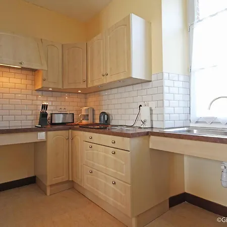 Hébergement de vacances Ancien Presbytère Restauré Avec Jardin Et Wifi à La Gonfrière - Fr-1-497-78 La Gonfriere