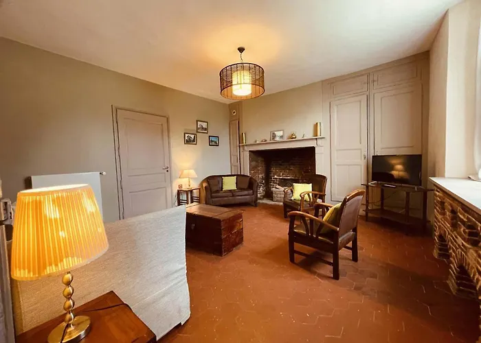 Ancien Presbytere Restaure Avec Jardin Et Wifi A - Fr-1-497-78 * La Gonfriere