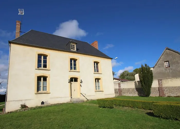 Ancien Presbytere Restaure Avec Jardin Et Wifi A - Fr-1-497-78 Tatil Evi La Gonfriere