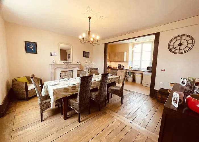 Ancien Presbytere Restaure Avec Jardin Et Wifi A - Fr-1-497-78 Tatil Evi La Gonfriere