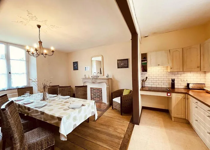 Tatil Evi Ancien Presbytere Restaure Avec Jardin Et Wifi A - Fr-1-497-78