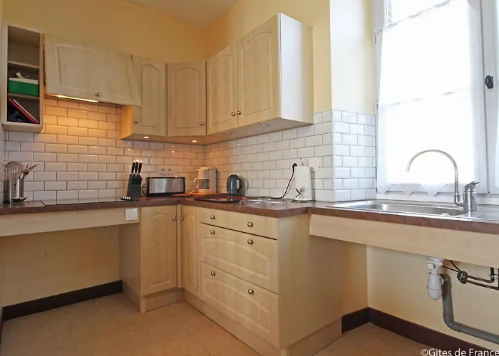 Tatil Evi Ancien Presbytere Restaure Avec Jardin Et Wifi A - Fr-1-497-78 La Gonfriere