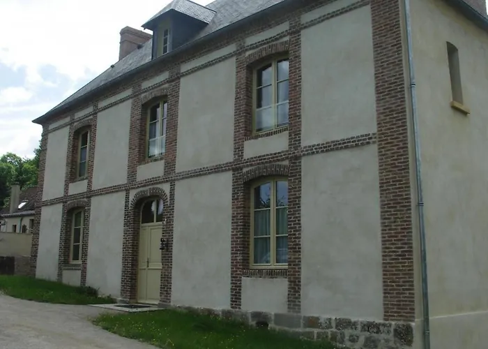 Ancien Presbytere Restaure Avec Jardin Et Wifi A - Fr-1-497-78 La Gonfriere